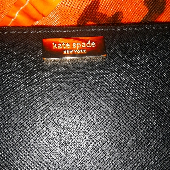 SALE!! KATE SPADE BAG AND WALLET - Picture 7 of 9